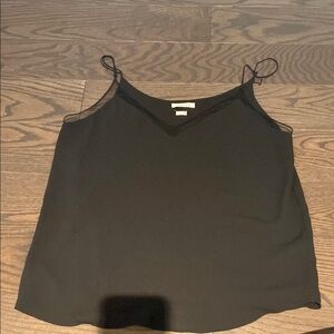 Women's Black Sleeveless Top Babaton